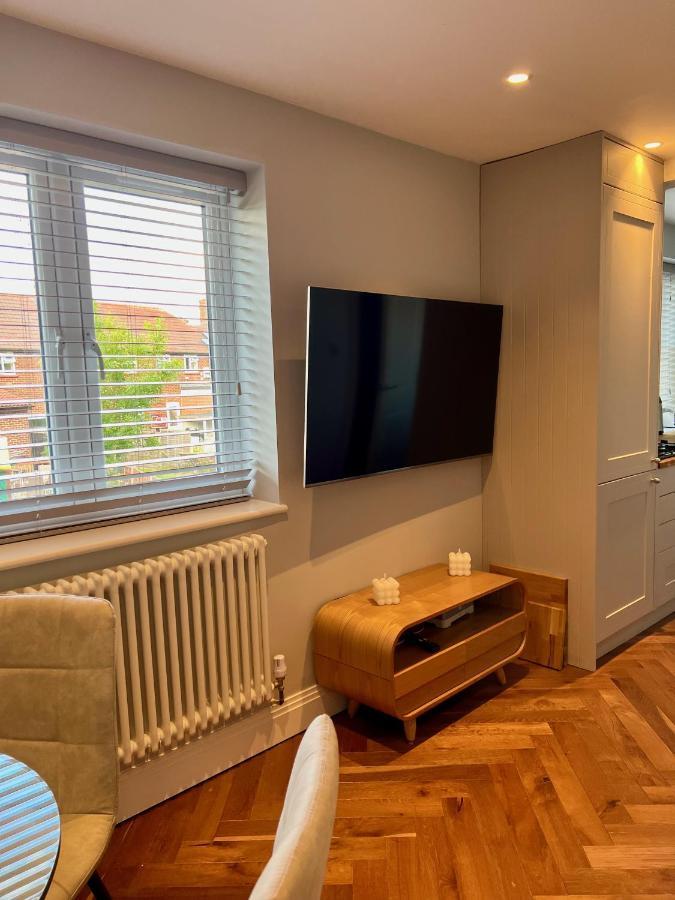 A Luxury 2 Bedroom Apartment Barnet Exteriör bild