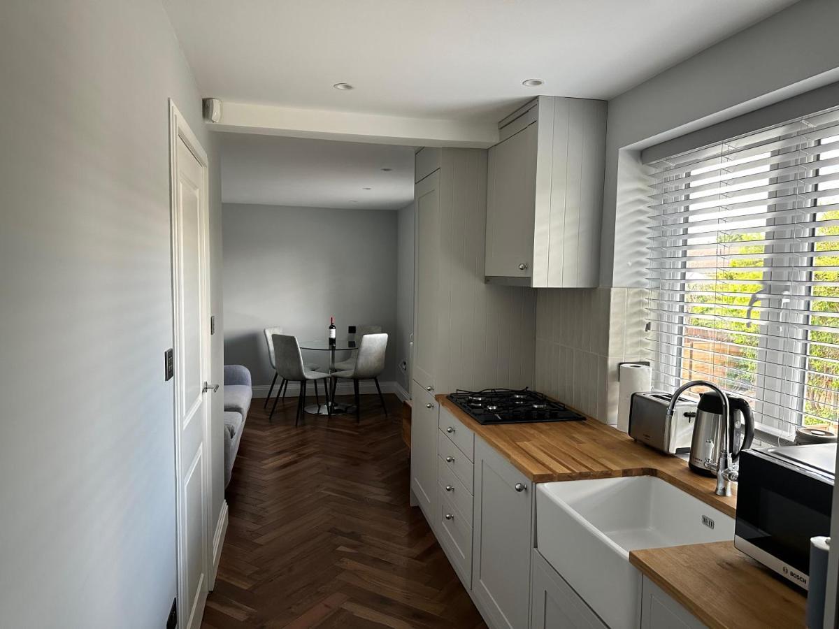 A Luxury 2 Bedroom Apartment Barnet Exteriör bild